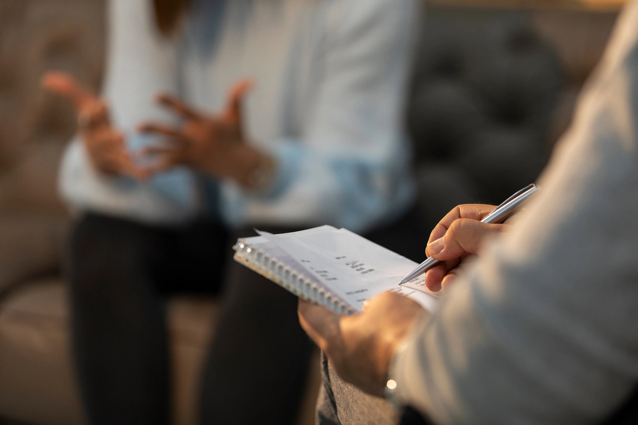 Psychologist session with a client